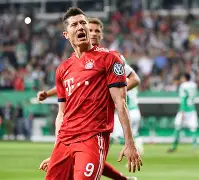 包含又见绝平！拜仁慕尼黑与巴塞罗那鏖战至终场，奥斯梅恩读秒救主的词条